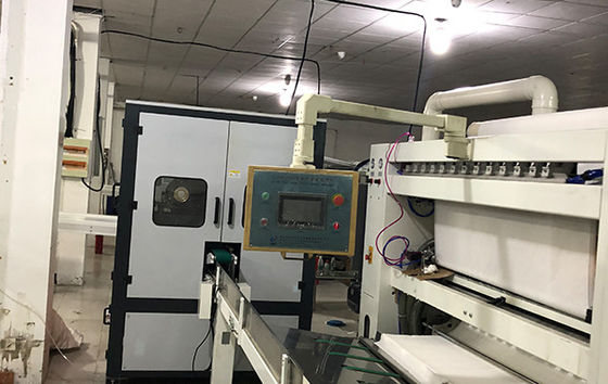 100 disegnano/Min Tissue Paper Maker, linea di produzione del fazzoletto per il trucco dello SpA di dimensione di 210mm