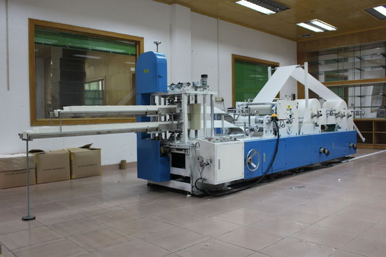 Due linee tovagliolo automatico che fa macchina