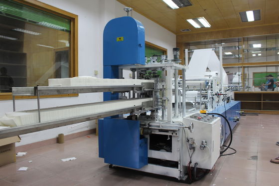 La piattaforma 2 ha laminato la piegatrice del tovagliolo di stampa a colori 5.5KW