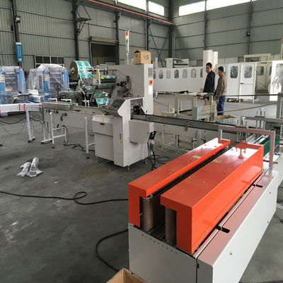 Rotolo regolabile della macchina 3500mm di riavvolgimento della laminazione dell'asciugamano di cucina