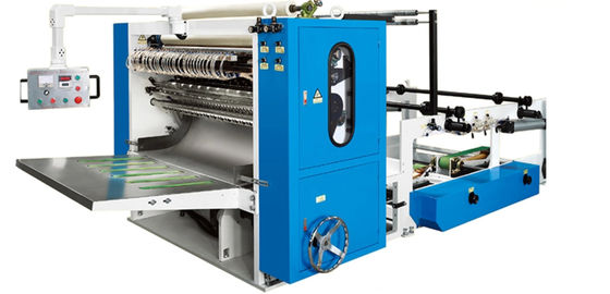 Linea di produzione di disegno molle del fazzoletto per il trucco 11KW 4800sheets/min Interfold
